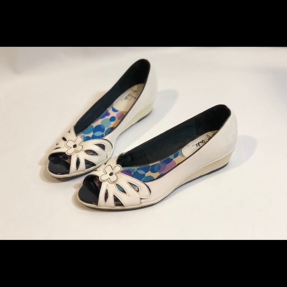 White Life Stride Peep Toe Wedges